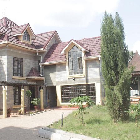 Eshborns House - Near Jkia Bed & Breakfast Syokimau Екстериор снимка