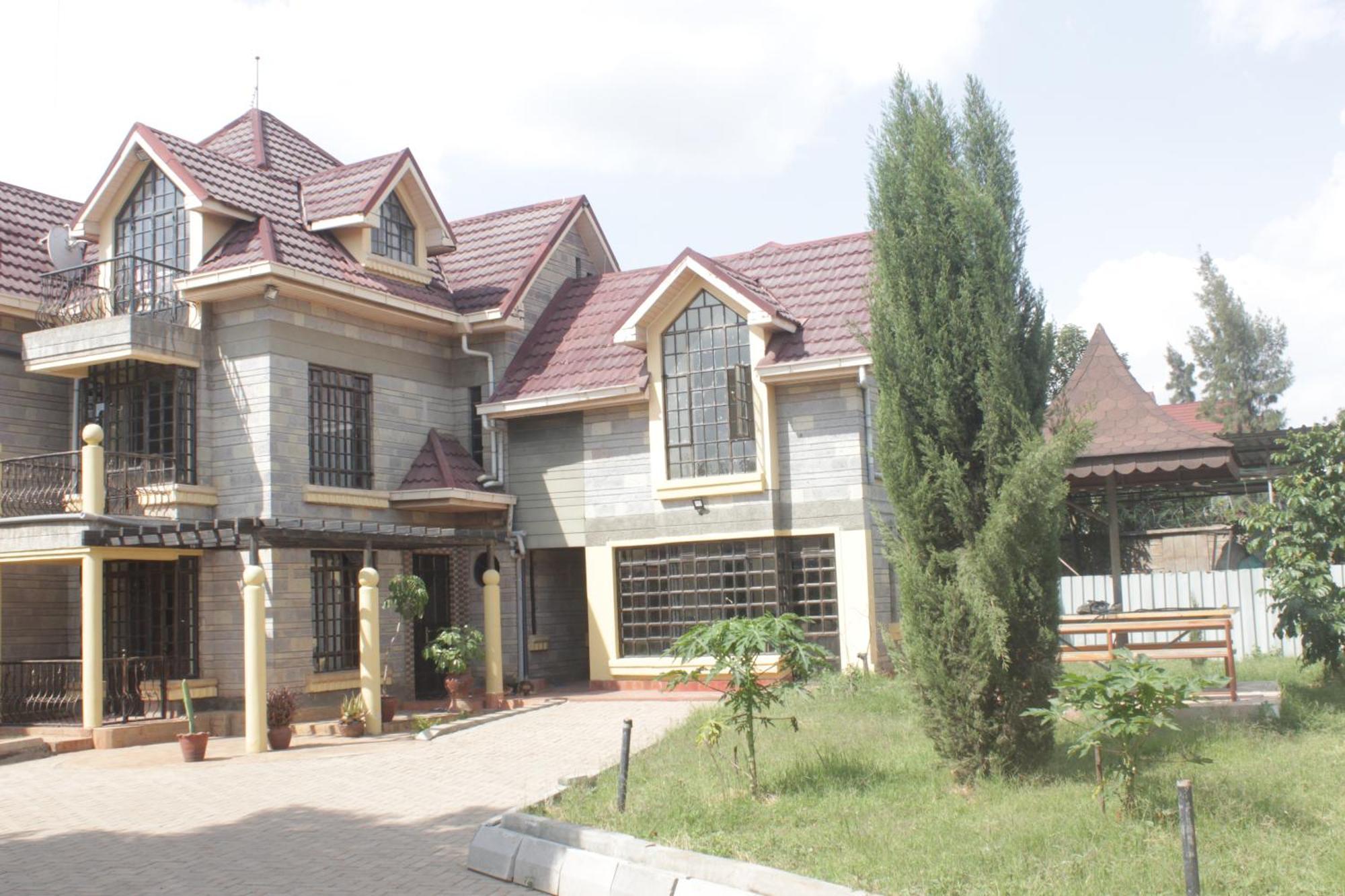 Eshborns House - Near Jkia Bed & Breakfast Syokimau Екстериор снимка